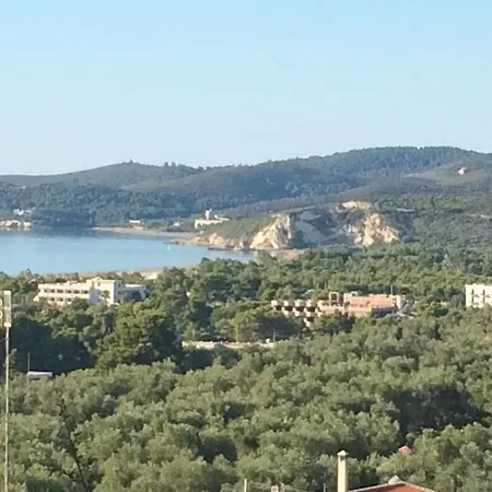 Aurora Hotel 3*